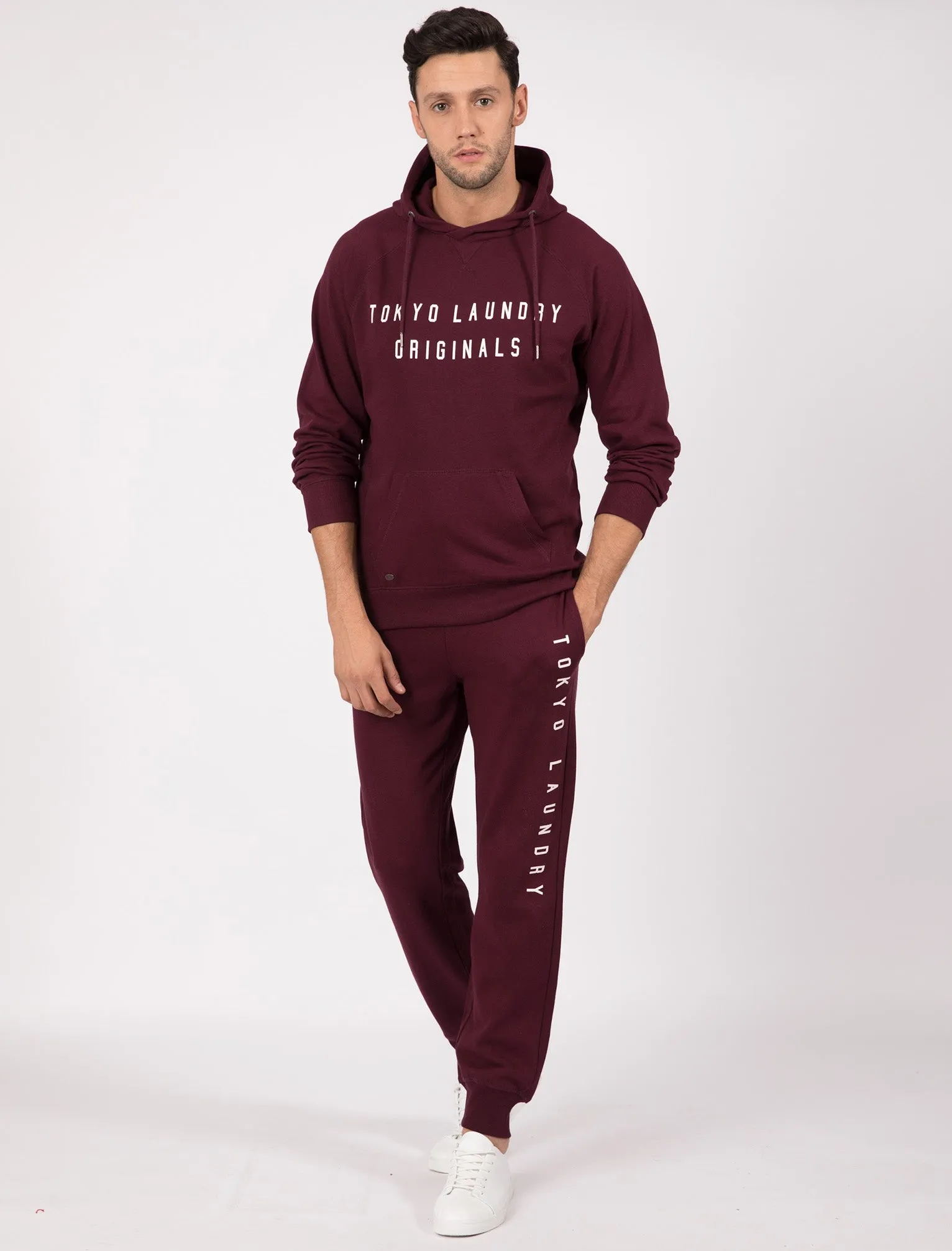 Nanaimo Brush Back Fleece Cuffed Joggers In Windsor Wine - Tokyo Laundry