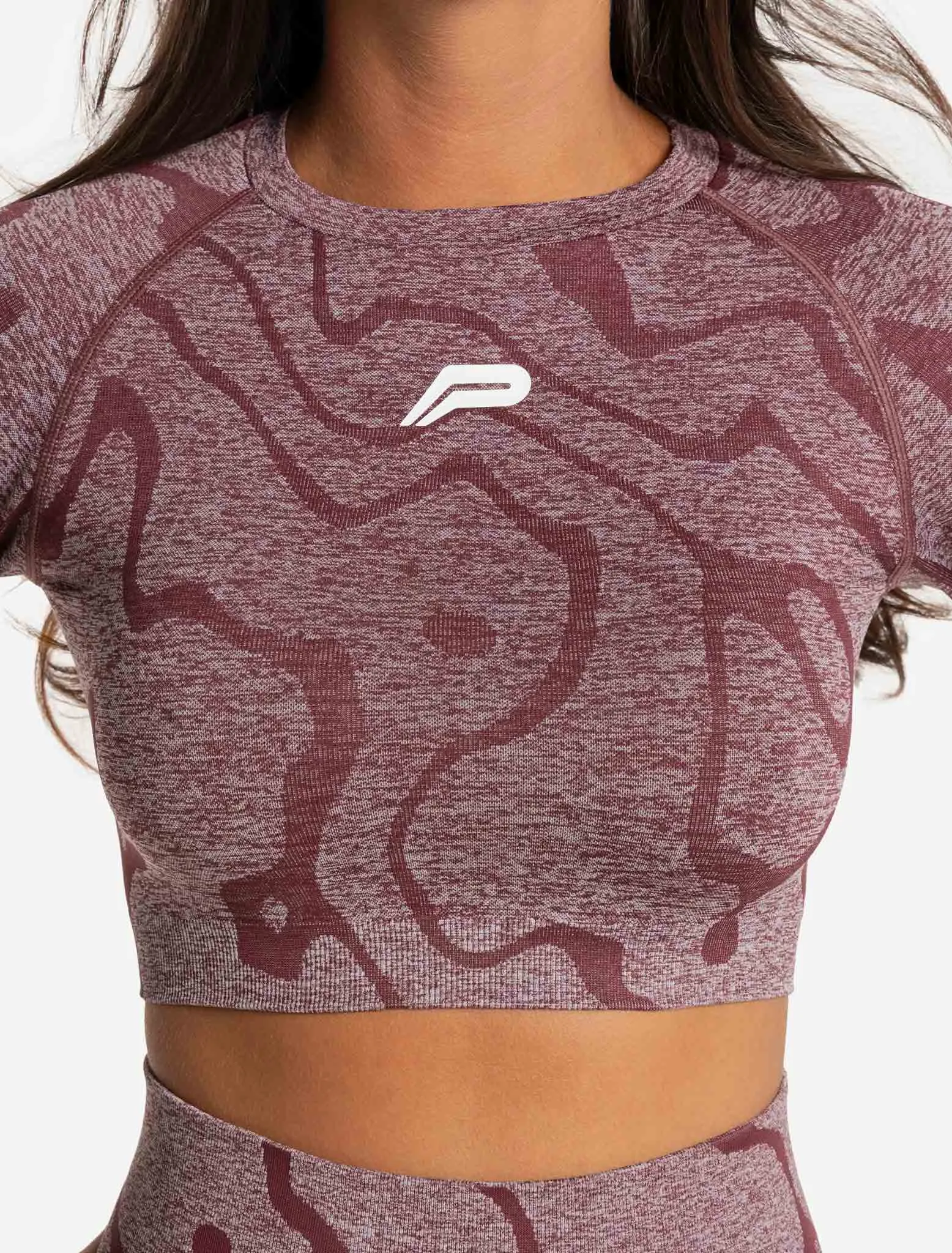 Sustainable Seamless Long Sleeve Crop Top - Burgundy